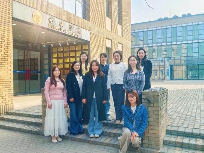 1e160703ecc5f3a3af8cbee3b65393bb